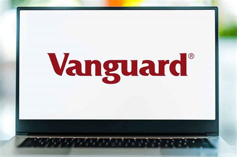 The 7 Best Vanguard Index Funds for Beginners [2025]