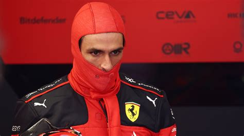 Carlos Sainz addresses Audi F1 rumours and sets deadline for Ferrari ...