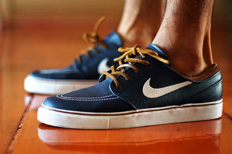 Janoski - Obsidian Leather | Nike sb janoski, Sneakers nike, Nike sb