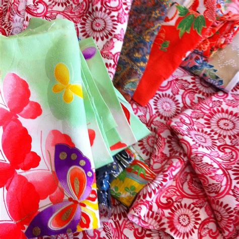 Kimono Reincarnate: Massive Kimono Fabric Sale This Weekend