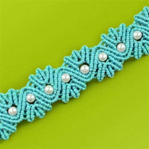 Yarn Shell Bracelet Tutorial | Bracelet tutorial, Macrame patterns ...