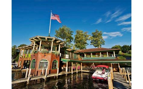 The Boathouse Restaurant On Lake George NY: Delicious Lakeside Dining