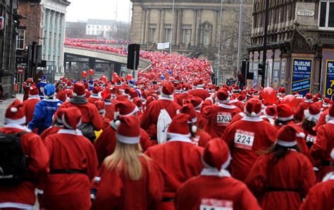 5K Santa Dash, Liverpool – NO CAPTION NEEDED