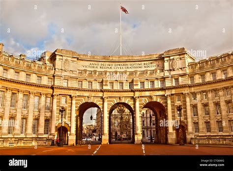 Admiralty Arch, London Stock Photo - Alamy