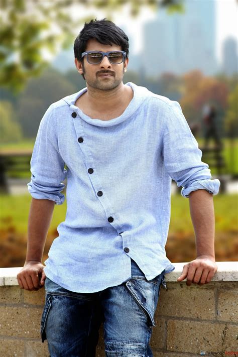 Telugu quotes, punch dialogues,hero's wallpapers,heroins wallpapers,god wallpapers.: prabhas ...