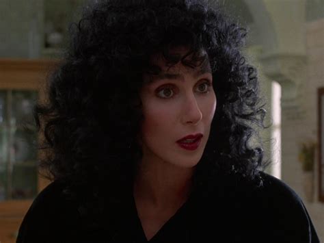 Why I love Cher’s performance in Moonstruck | IdolsAndInfluencers.com