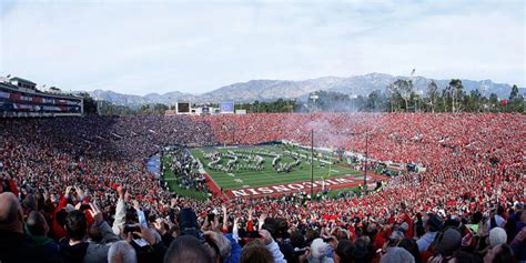 Badgers in the Rose Bowl throughout the years - WTMJ