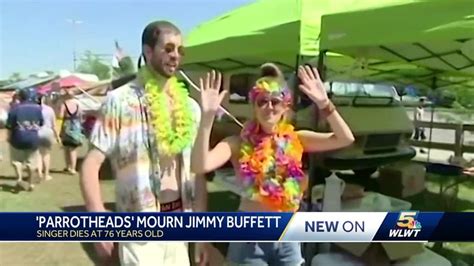 'Parrotheads' mourn Jimmy Buffett