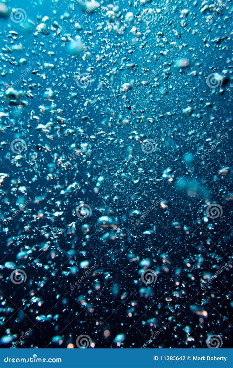 Bubbles In The Ocean. Stock Photography - Image: 11385642