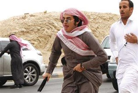 Saudi Islamic police chase woman in street - News - Region - Emirates24|7