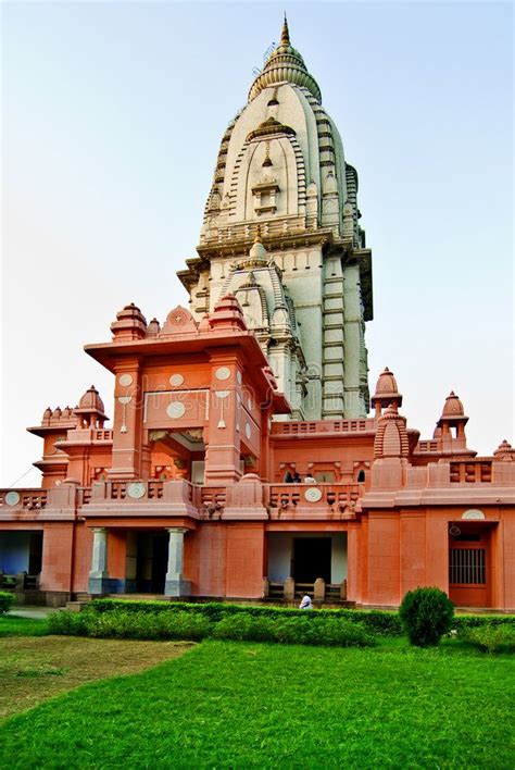 Temple of Shiva - Tallest Hindu Temple in India