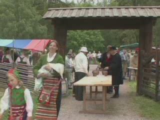 Midsummer celebration in Dalarna: video, popular tourist places ...