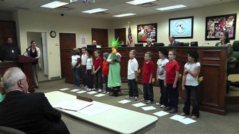 Taylorsville Elementary Students talking about Citizenship - YouTube