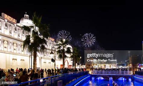 1,363 Dubai Fireworks Stock Photos, High-Res Pictures, and Images - Getty Images