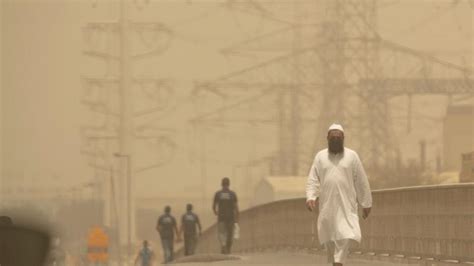 Sandstorm in UAE: Will it affect your health? - News | Khaleej Times