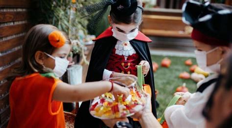 Halloween Traditions Around The World - mycuriousmoon