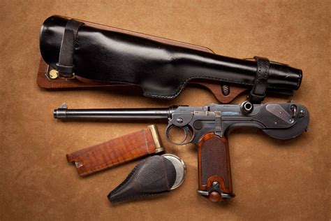 Borchardt C-93 – The Borchardt pistol was designed by Hugo Borchardt (1844–1921) circa 1893 ...