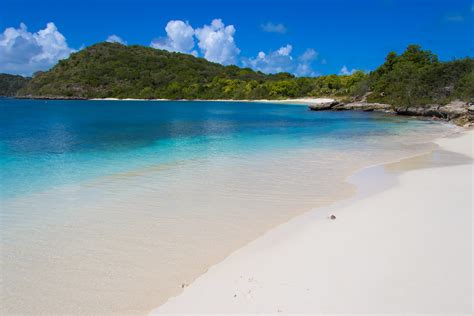 Beach at Green Island Antigua | Island circumnavigation voya… | Flickr