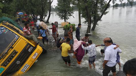 Bangladesh Floods Cause Death and Destruction in Sylhet - The New York Times