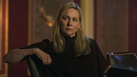 Laura Linney Didn't Originally Like Wendy Byrde In The Ozark Pilot