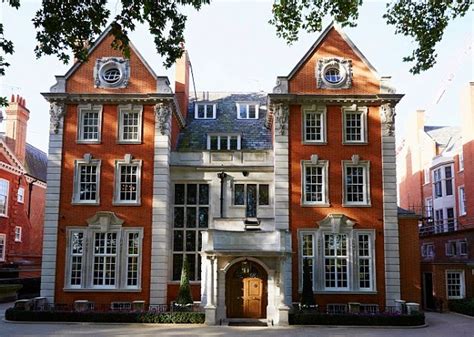 Homes Of The Rich And Famous: Inside Tamara Ecclestone's 57-Room £70 ...