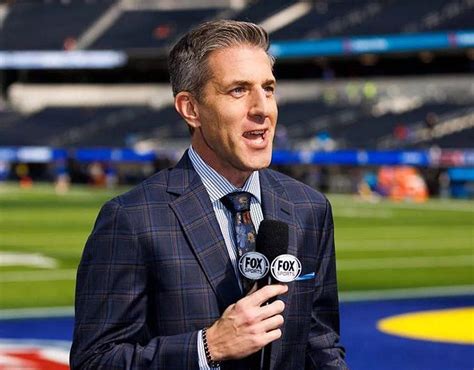 Kevin Burkhardt Fox contract: How much salary does the NFL announcer ...