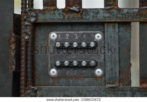 4,008 Old Combination Lock Images, Stock Photos & Vectors | Shutterstock