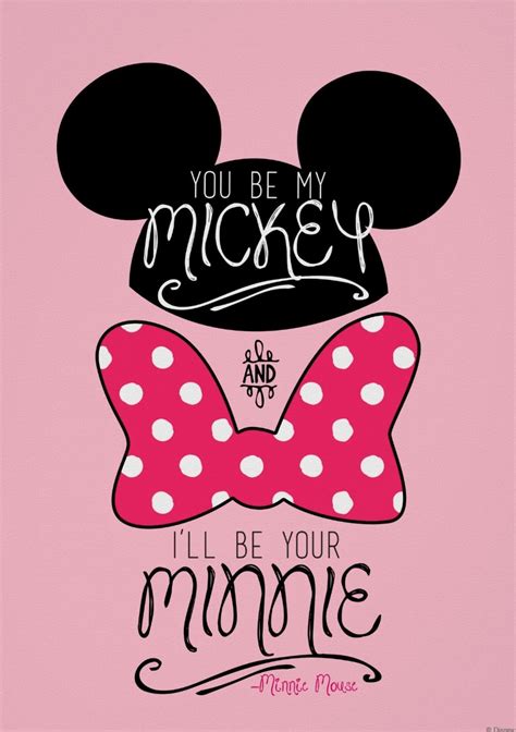 Minnie Mouse And Mickey Mouse In Love Wallpaper