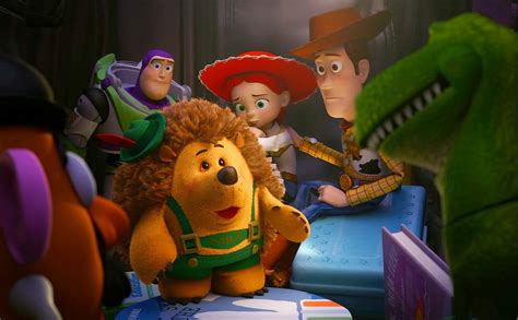 Animated Film Reviews: Stills from "Toy Story of Terror" - Just around ...