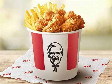 Popcorn & Fries bucket | SNACKS | KFC Menu