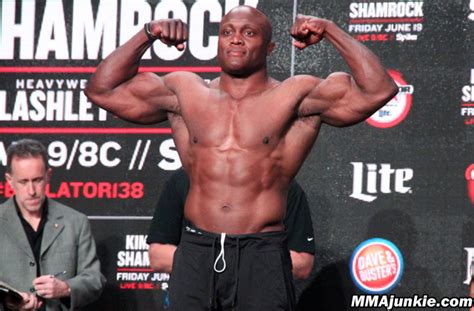 Bellator 138 results: Bobby Lashley manhandles Dan Charles for TKO | MMA Junkie