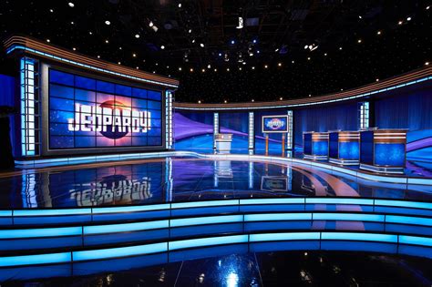 ‘Jeopardy!’ Contestant Revealed How the Game Board Isn’t at All What It ...