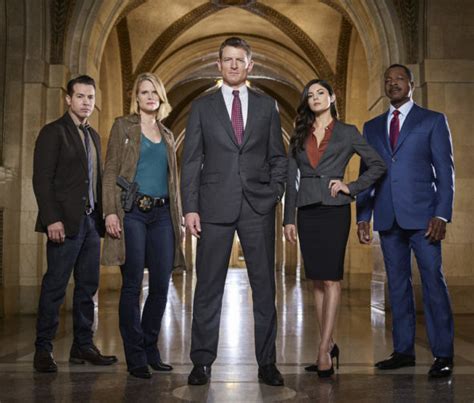 Chicago Justice on NBC: cancelled or season 2? (release date) - canceled + renewed TV shows ...