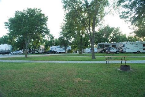 14 Best Campgrounds For Camping In Nebraska - Flavorverse