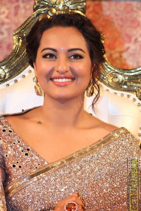 Actress Sonakshi sinha Latest Photoshoot | Gethu Cinema