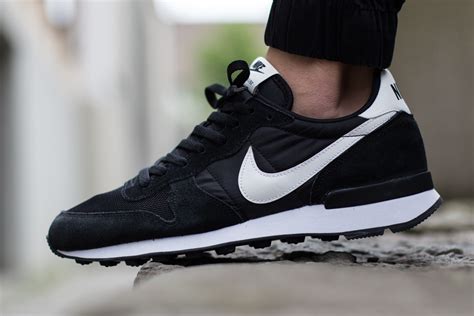 Nike Internationalist Black White Neutral Grey - Sneaker Bar Detroit