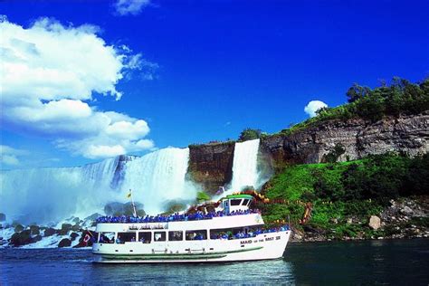 Niagara Falls Classic All American Tour with Boat and Cave 2024