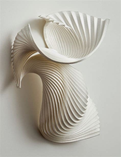 Simply Creative: Paper Sculptures by Richard Sweeney | Paper art sculpture, Paper sculpture ...