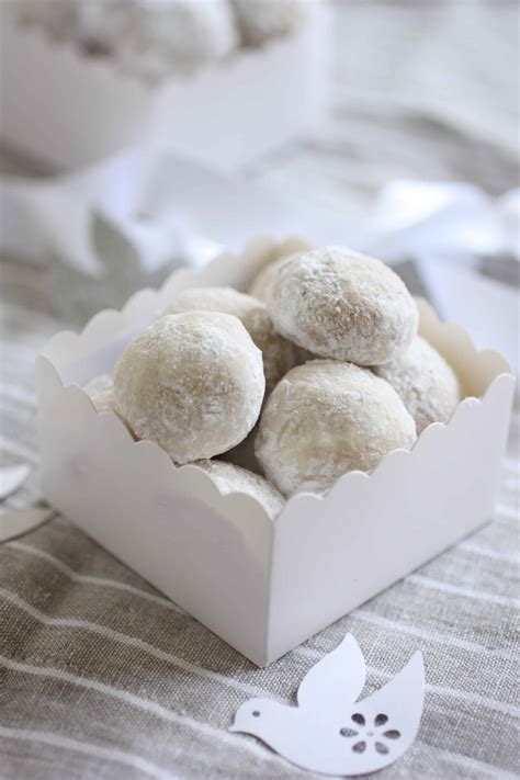 Italian Wedding Cookie Recipe - The Best in the Land