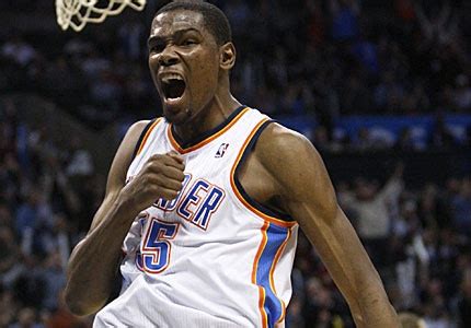 Watch as Kevin Durant Drops Career High 54 Points in Win Over Warriors ...