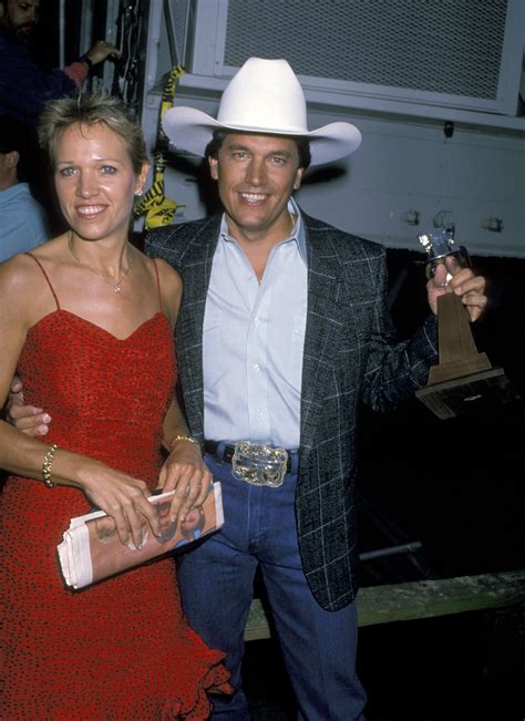 George Strait 'Eloped' with His 'Really Hot' Wife — 50 Years Later They ...