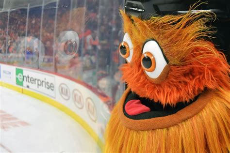 Flyers' Mascot Gritty's A Fan Of The Phillie Phanatic's New Look