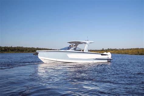 2023 Aviara AV32 Outboard Runabout for sale - YachtWorld