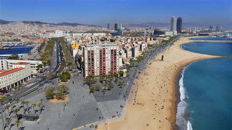 Barceloneta Beach | Meet Barcelona