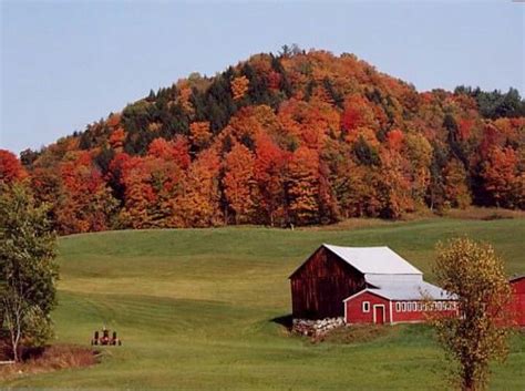 Vermont farm in the fall | Vermont farms, Vermont fall, Vermont