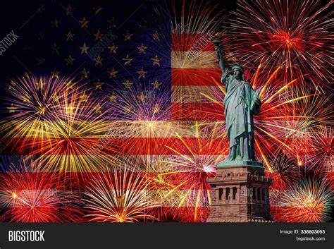 4th Of July Fireworks Statue Of Liberty