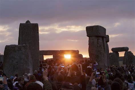 Celebrating Summer Solstice at Stonehenge