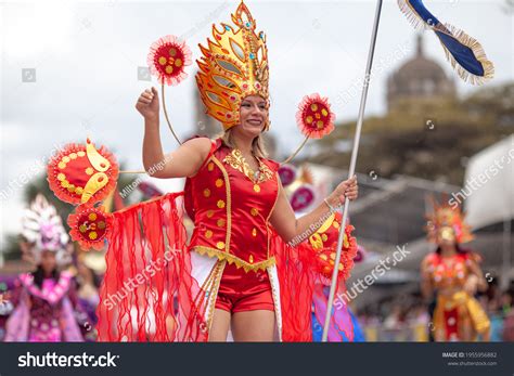 Carnival Cajamarca Musicians Dancers Parade Traditional Stock Photo 1955956882 | Shutterstock