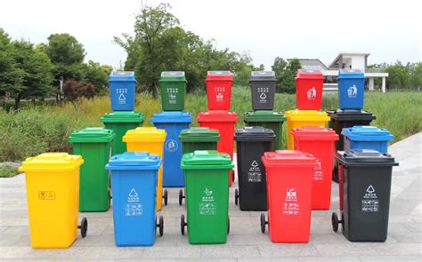 Garbage Bins Of Various Colors - News - Enlightening Pallet Industry Co.,Ltd