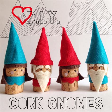 Cork Ornaments | Upcycle That